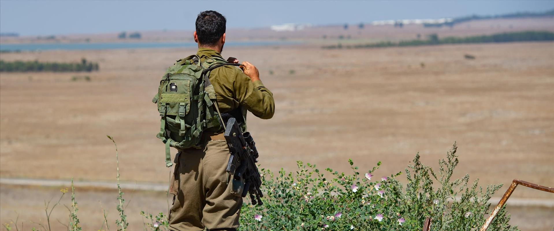 חייל צה"ל בגבול סוריה