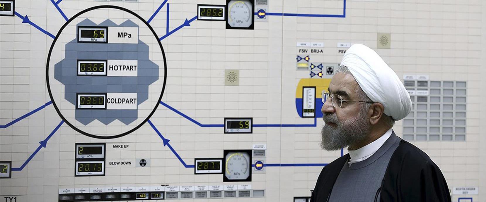 נשיא איראן חסן רוחאני מבקר במתקן הגרעיני בבושהר, ב