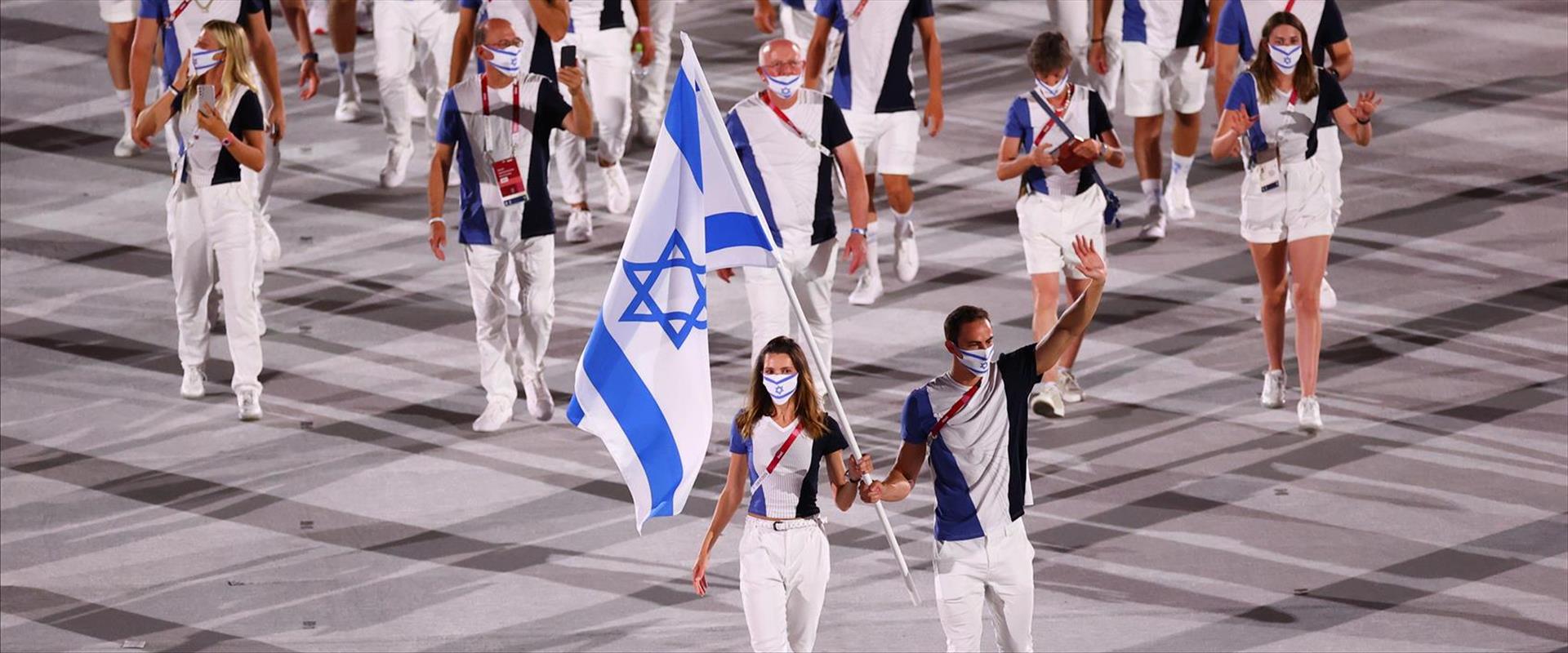 המשלחת הישראלית בטקס הפתיחה בטוקיו