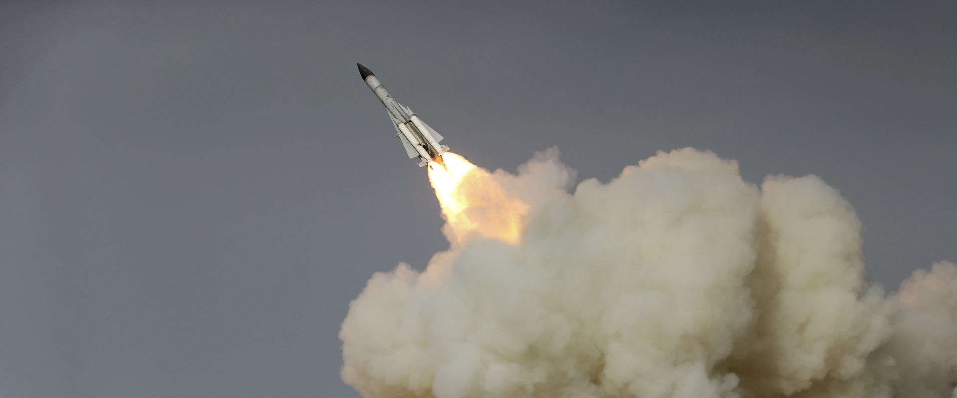ניסוי טילים באיראן